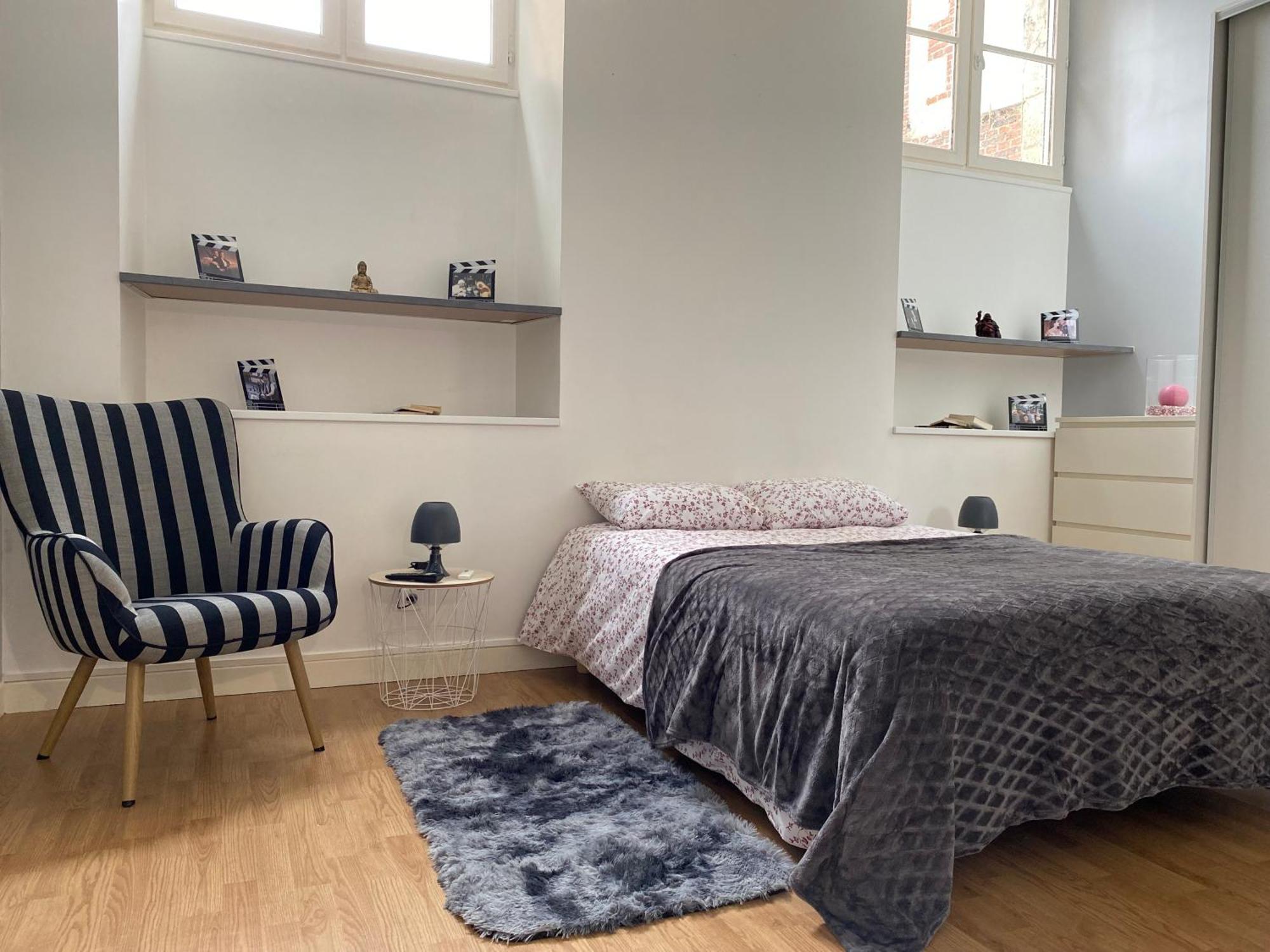 Appartement Coeur Centre Ville Noyon Esterno foto